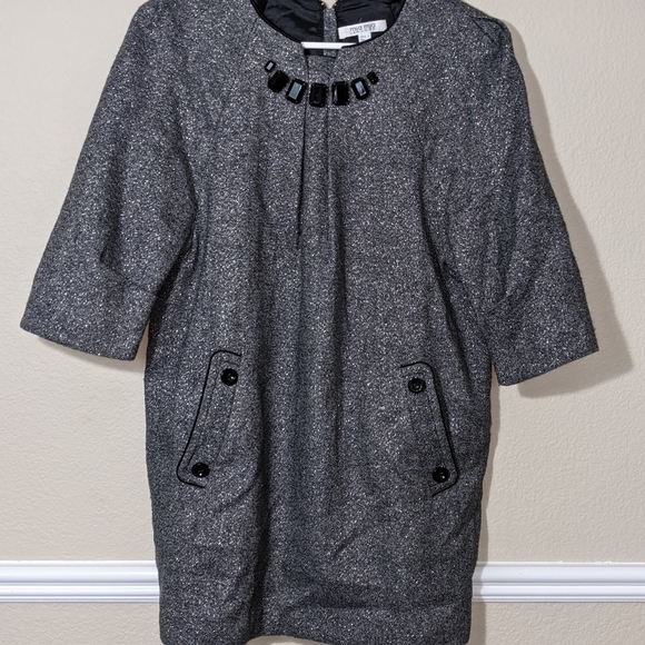 Black & White Jeweled Neckline Boxy Retro Dress with Pockets - Picture 13 of 13